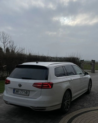 Volkswagen Passat cena 77000 przebieg: 195191, rok produkcji 2016 z Grodków małe 301